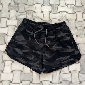 Girls Athleta Camo Short